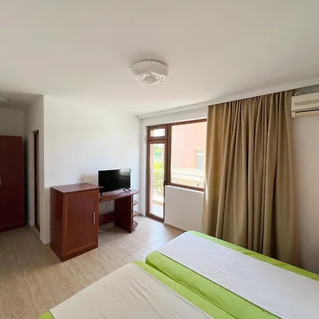 Guest house теодора 2*