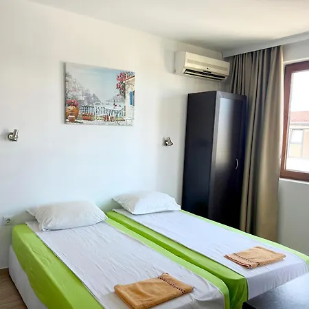 теодора Guest house