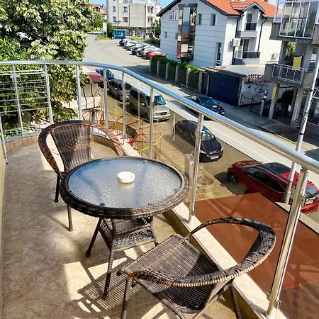 Guest house теодора