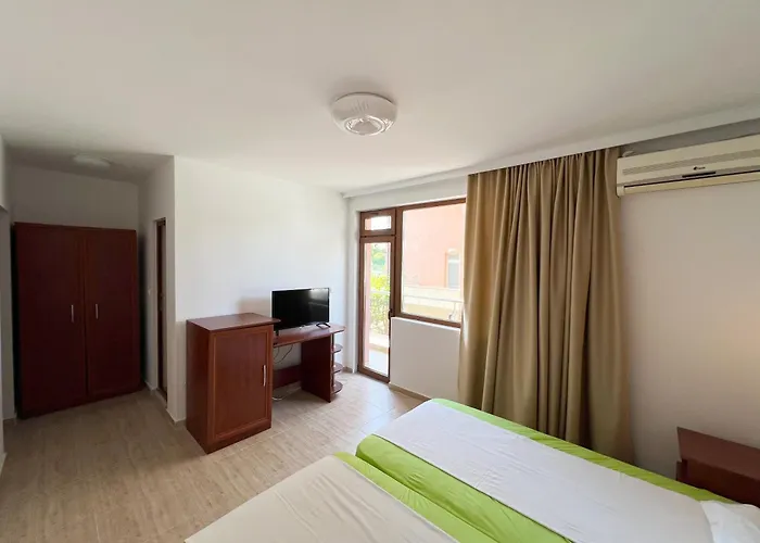 Gasthof теодора 2*