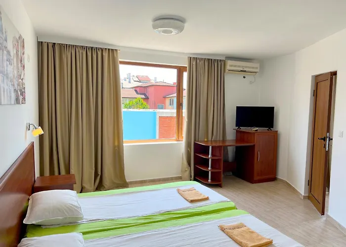 теодора Gasthof Zarewo